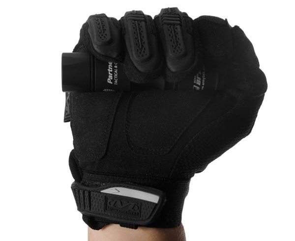 Фонарь Armytek Partner A1 v3 XP-L