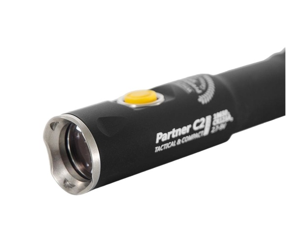 Фонарь Armytek Partner C2 Pro v3 XHP35