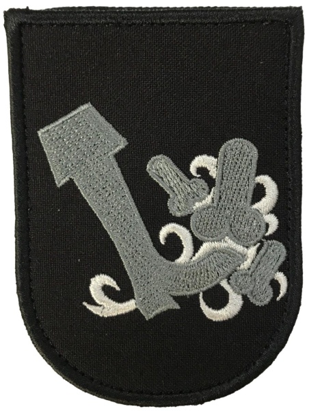 Патч Бездельник, черный