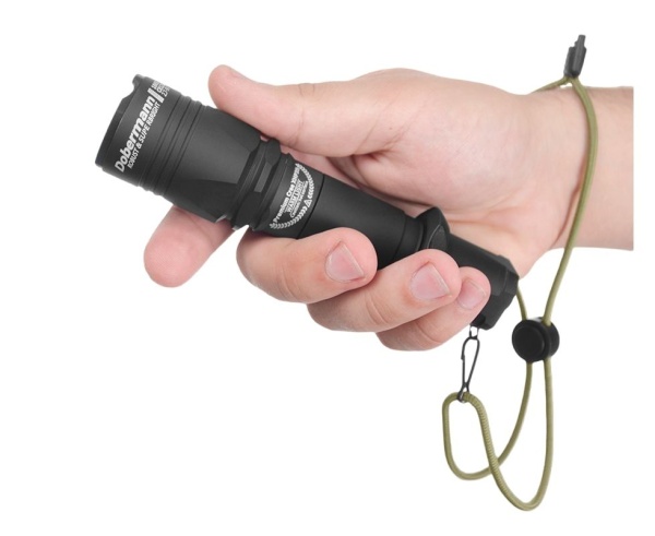 Фонарь Armytek Dobermann Pro XHP35 HI